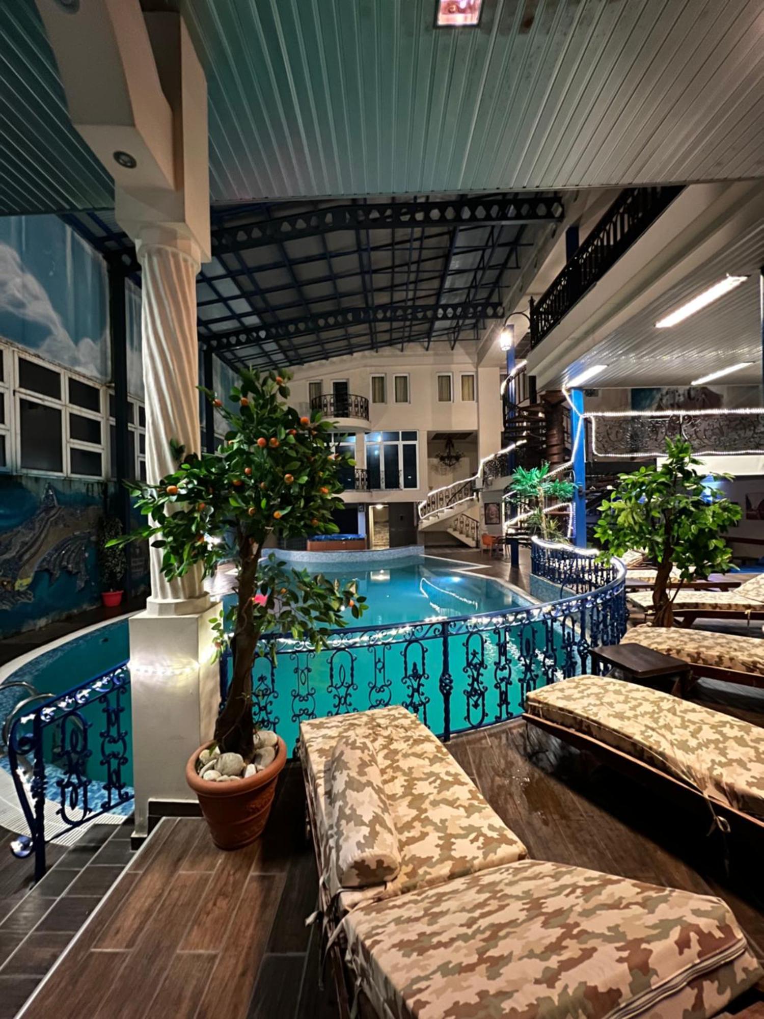 Hotel Princi I Arberit พริสตีนา ภายนอก รูปภาพ