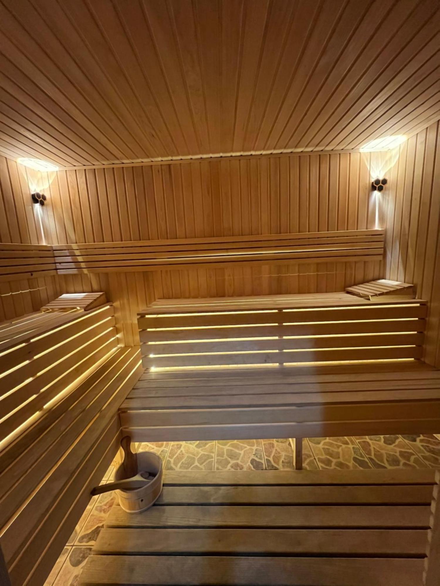 Hotel Princi I Arberit พริสตีนา ภายนอก รูปภาพ